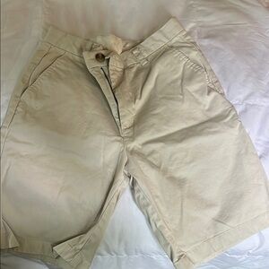 Vineyard Vines Men's Tan Flat Front Shorts